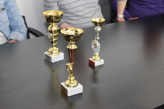  /> </div>
<div> </div>
<div style=